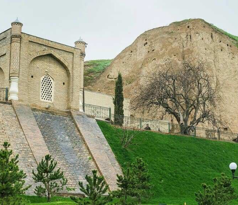 Khoja Daniyar Mausoleum